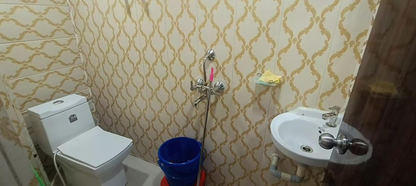 Goenka Home Stay Barsana Chhata Buitenkant foto